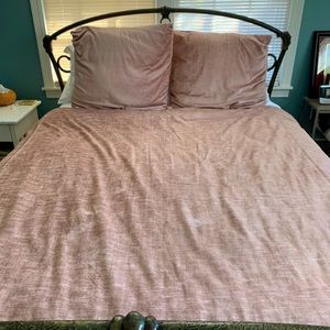 [West Elm] Queen Velvet Duvet Cover and Shams